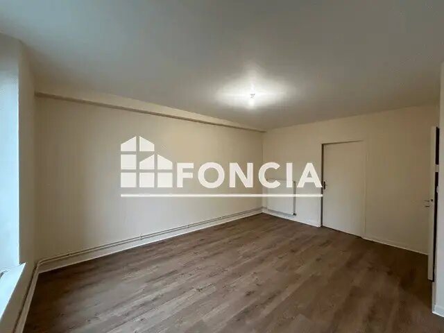Appartement à louer, 60m², Nouzonville