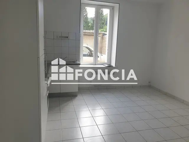 Appartement à louer, 35m², Vrigne aux Bois