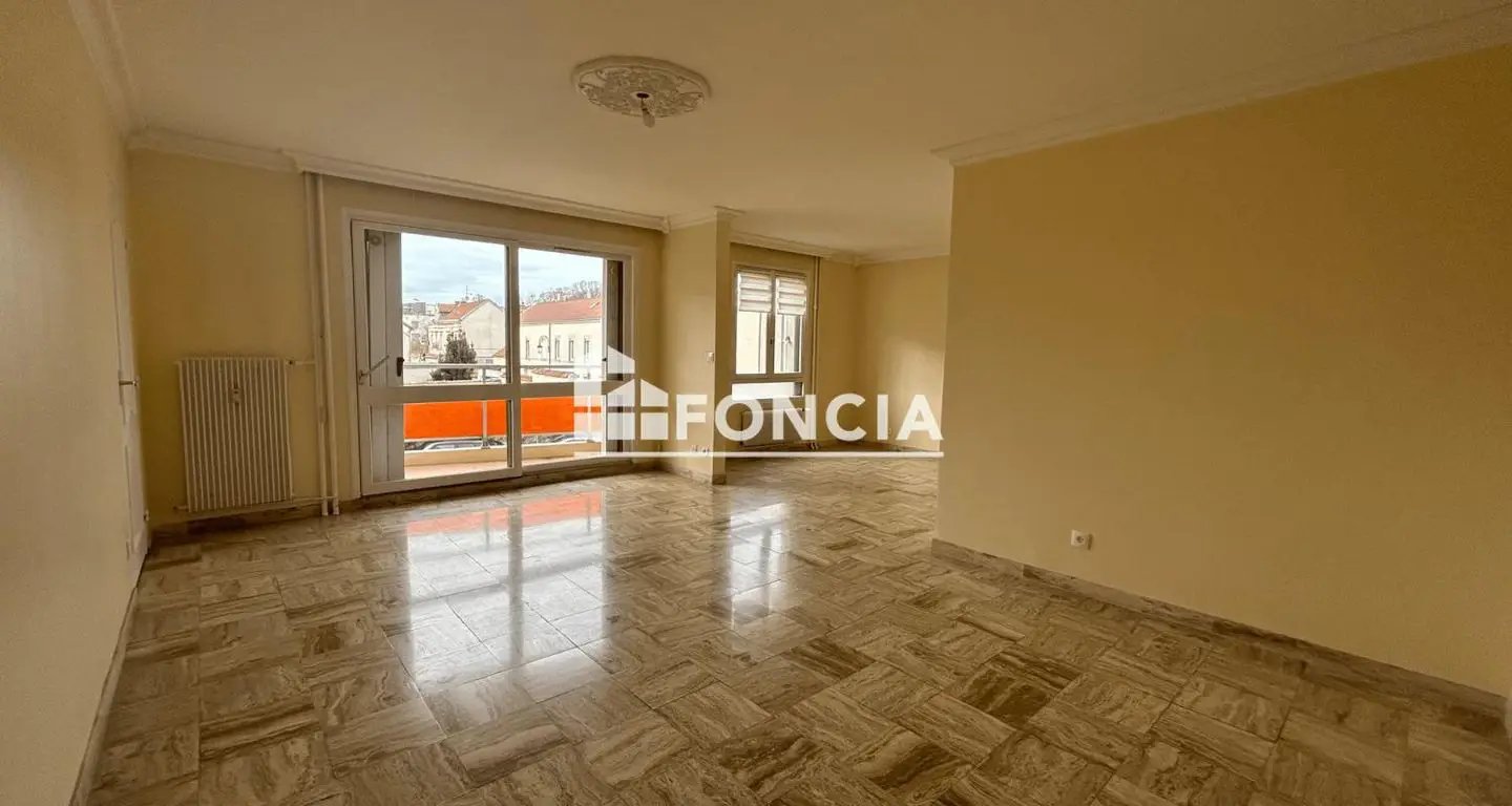 Appartement à louer, 92m², Cormontreuil