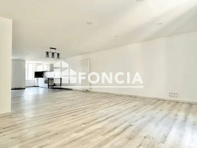 Appartement à louer, 203m², Montigny-lès-Metz