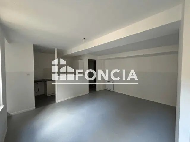 Appartement à louer, 41m², Sedan