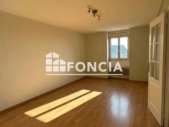 Appartement à louer, 70m², Rethel