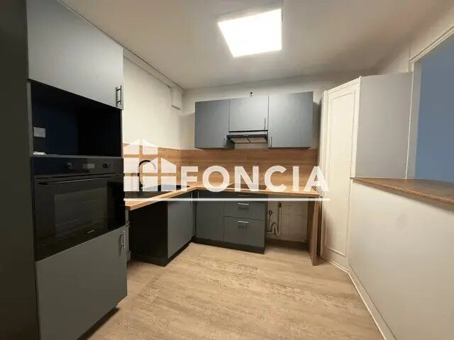 Appartement à louer, 134m², Charleville-Mézières