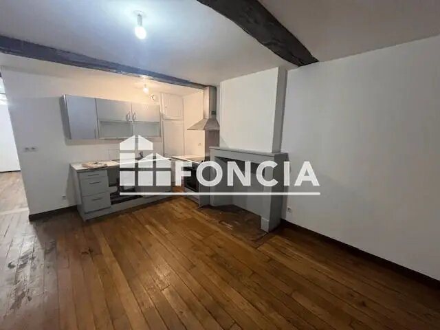 Appartement à louer, 37m², Sedan