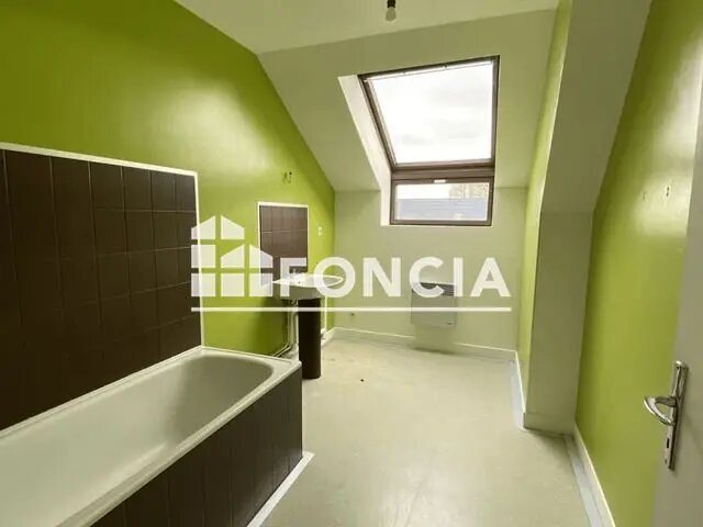 Appartement à louer, 110m², Wadelincourt