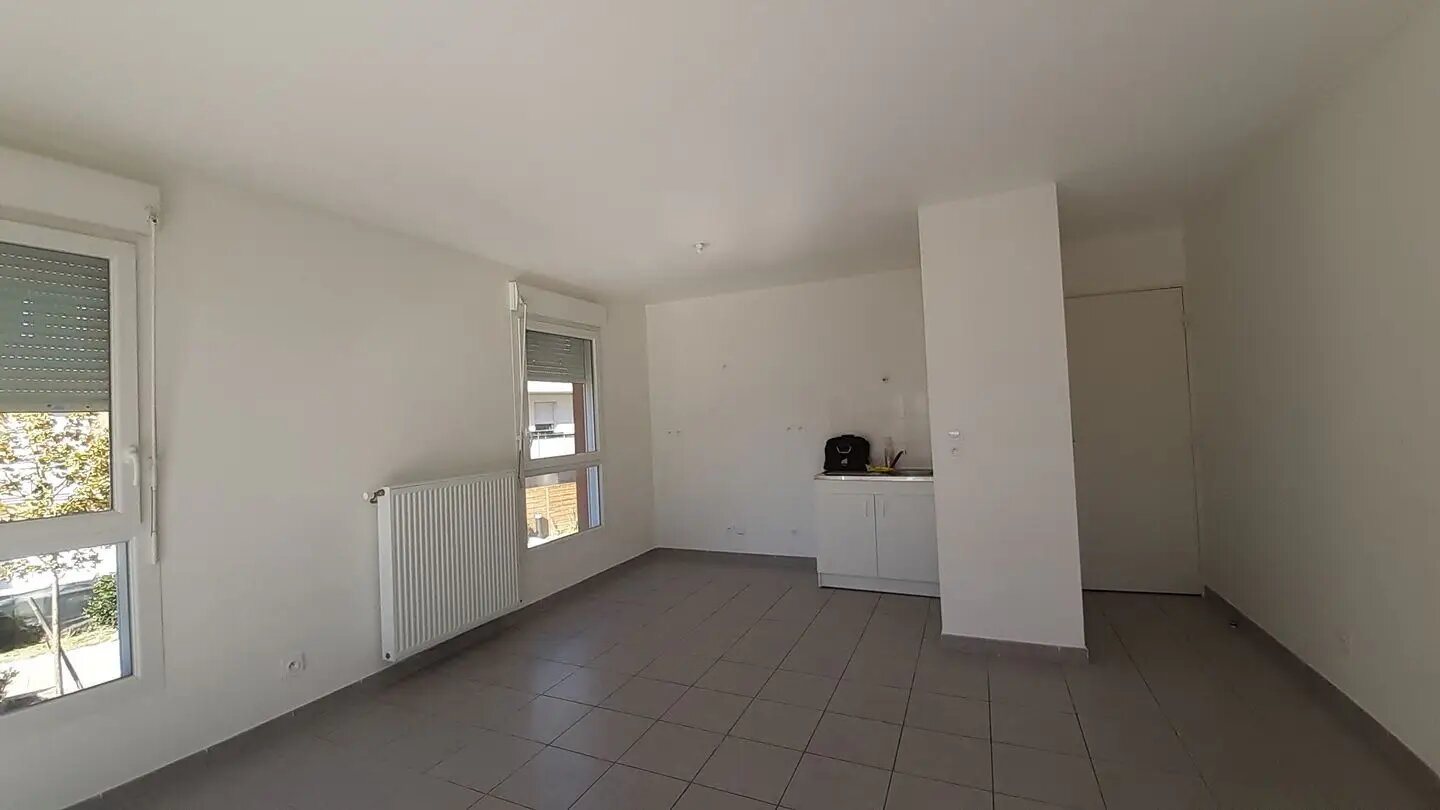 Appartement à louer, 47m², Meyzieu