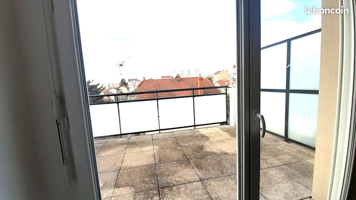 Appartement à louer, 42m², Vénissieux