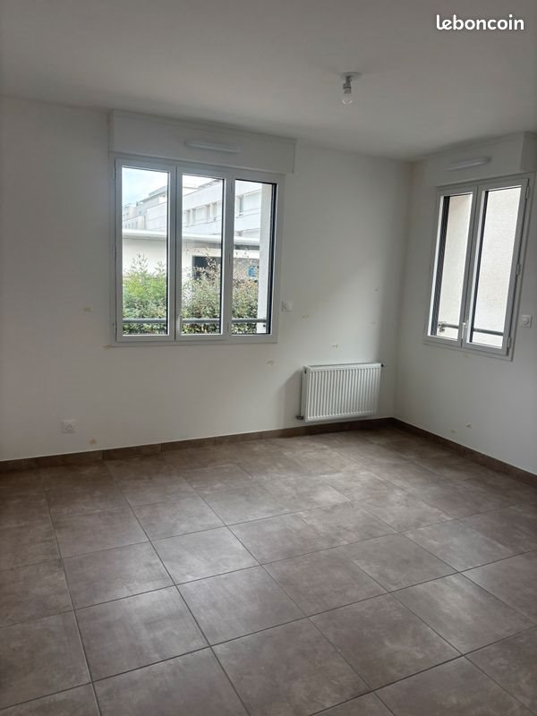 Appartement à louer, 59m², Lyon 8ème