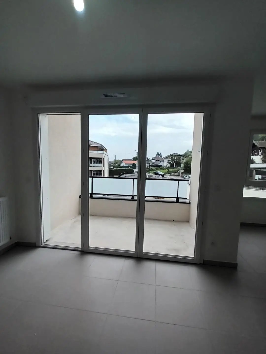 Appartement à louer, 65m², Publier