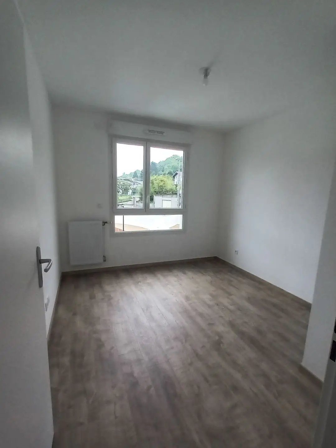 Appartement à louer, 65m², Publier