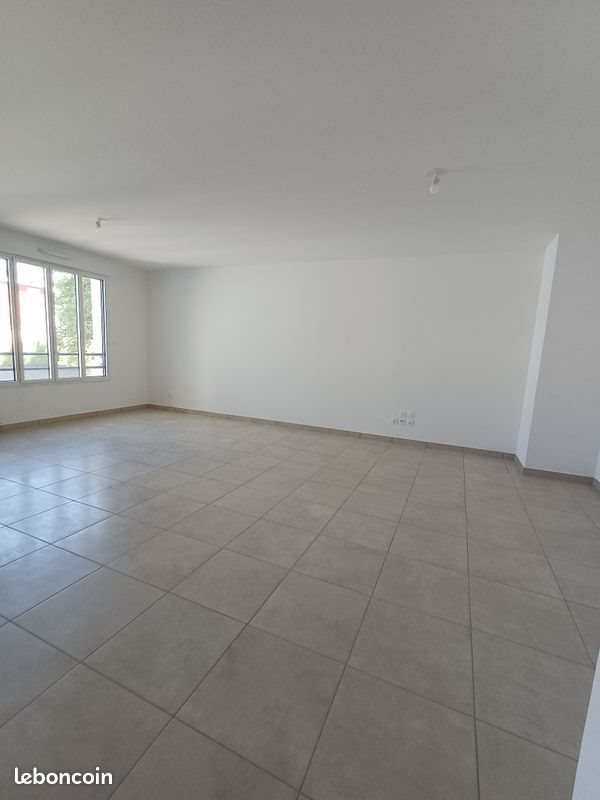 Appartement à louer, 89m², Lyon 8ème