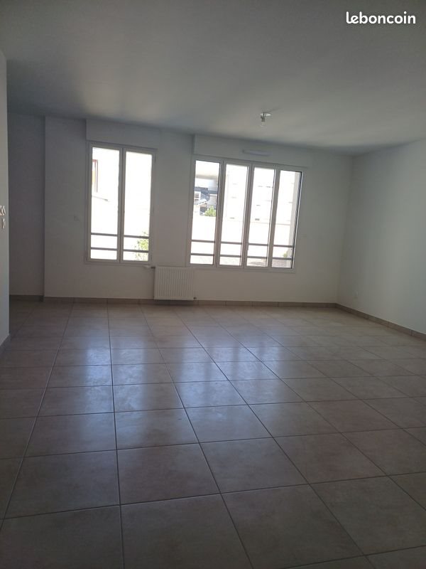 Appartement à louer, 89m², Lyon 8ème