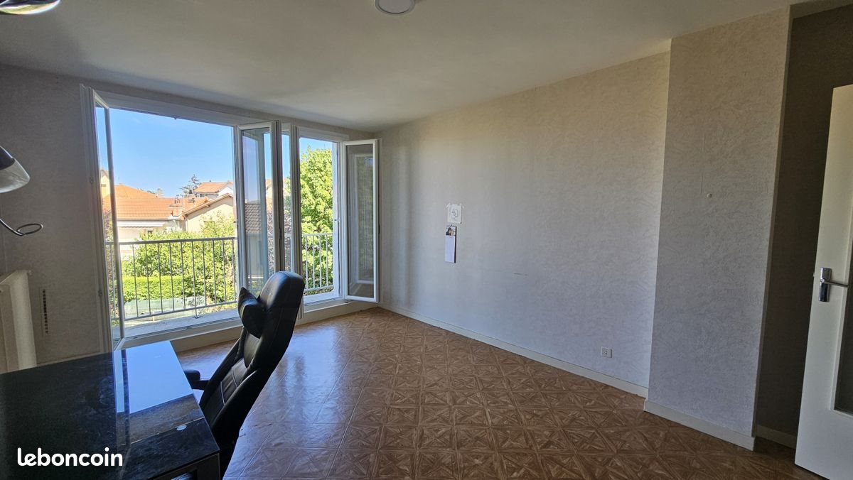 Appartement à louer, 66m², Beaumont