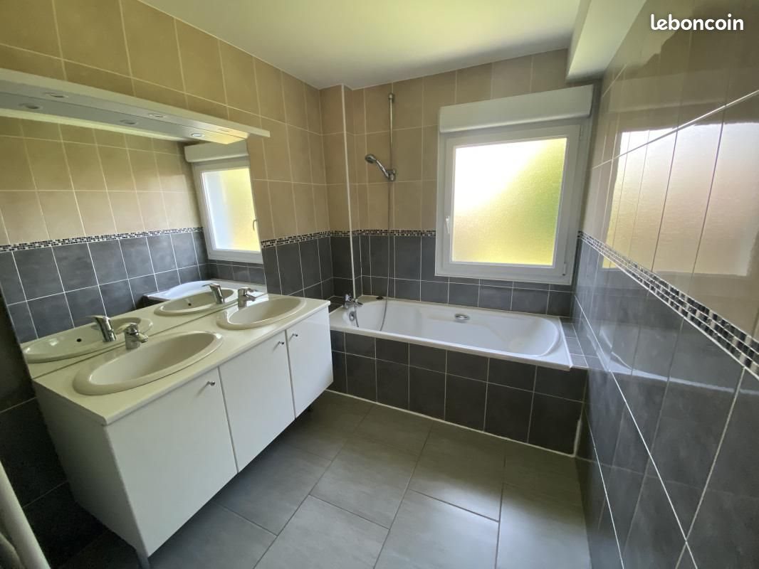Appartement à louer, 88m², Essey-lès-Nancy