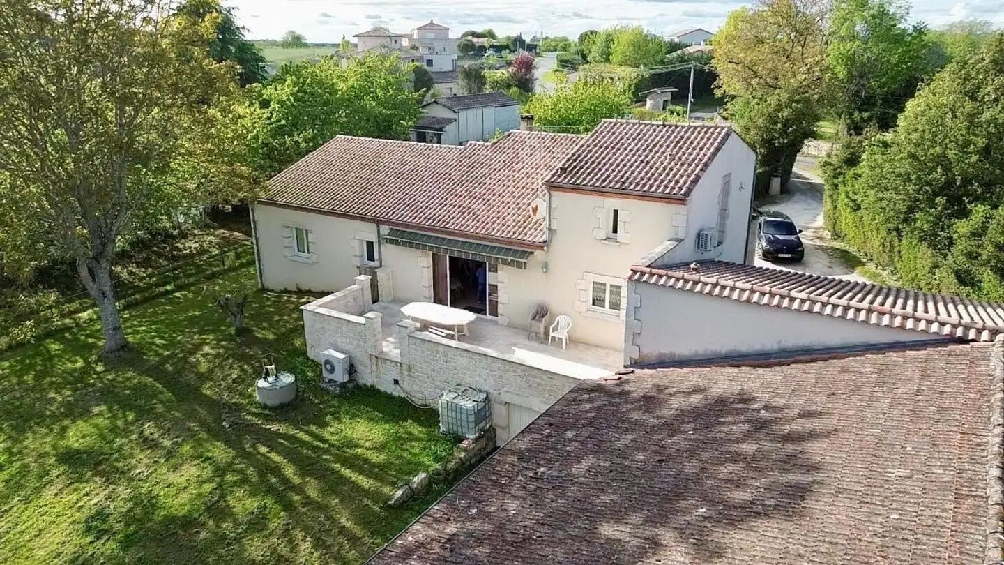 Maison à vendre, 215m², Sainte-Colombe-de-Villeneuve