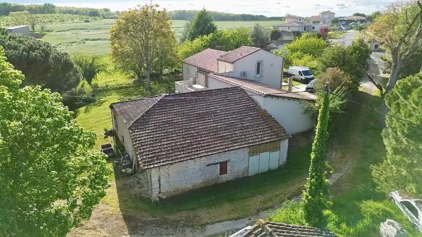 Maison à vendre, 215m², Sainte-Colombe-de-Villeneuve