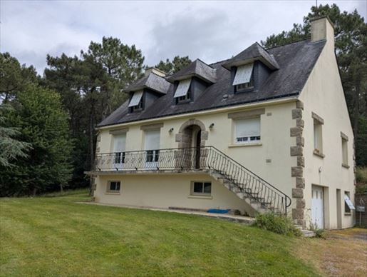Maison 7 pièces 147 m² · à Caro · 147 m² · 205 725 €