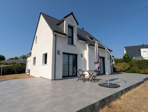 Maison 5 pièces 101 m² · à Saint-Marcel · 101 m² · 336 000 €