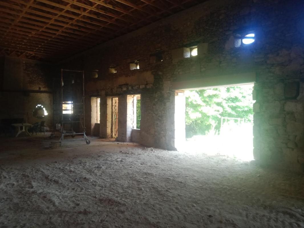 Maison à vendre, 300m², Saint-Vivien-de-Monségur