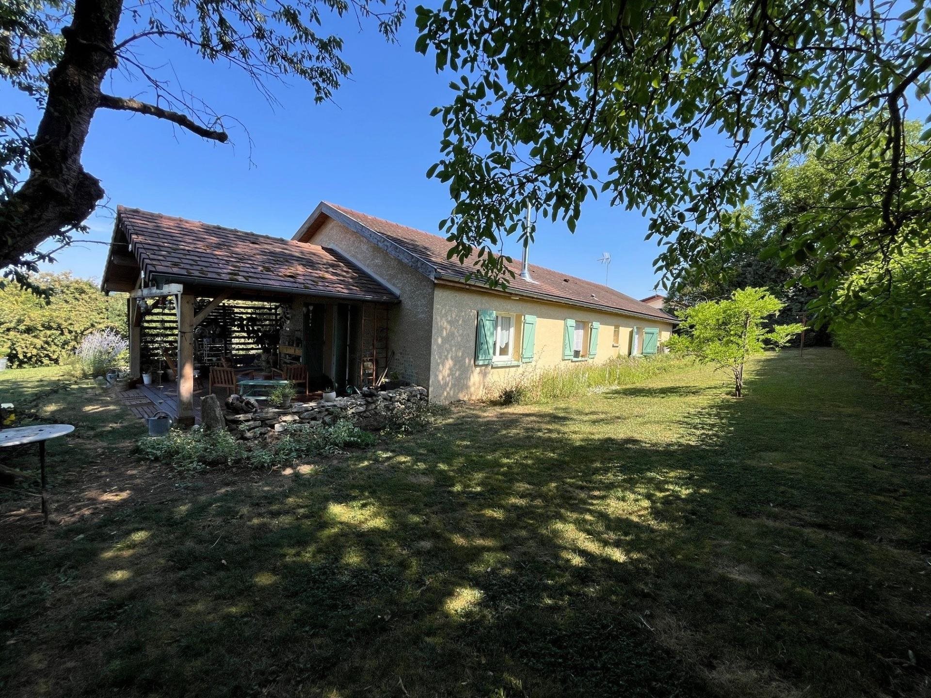 Maison à vendre, 102m², Salornay-sur-Guye