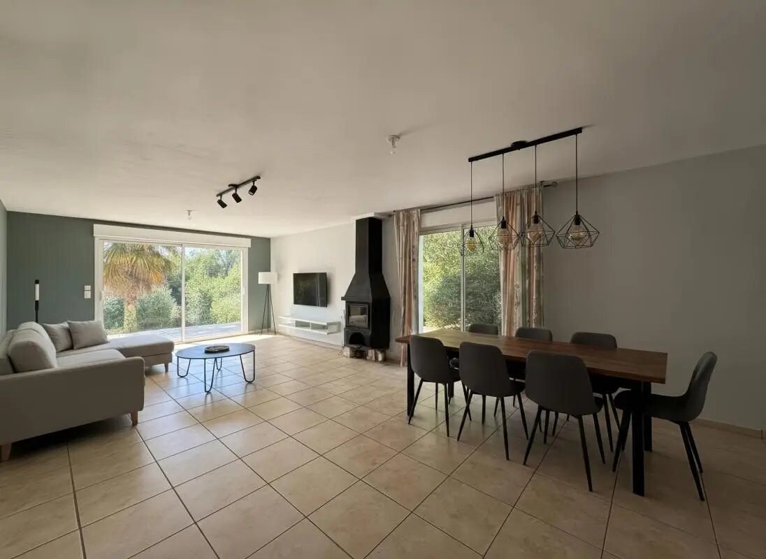 Maison à vendre, 213m², Saint-Epain