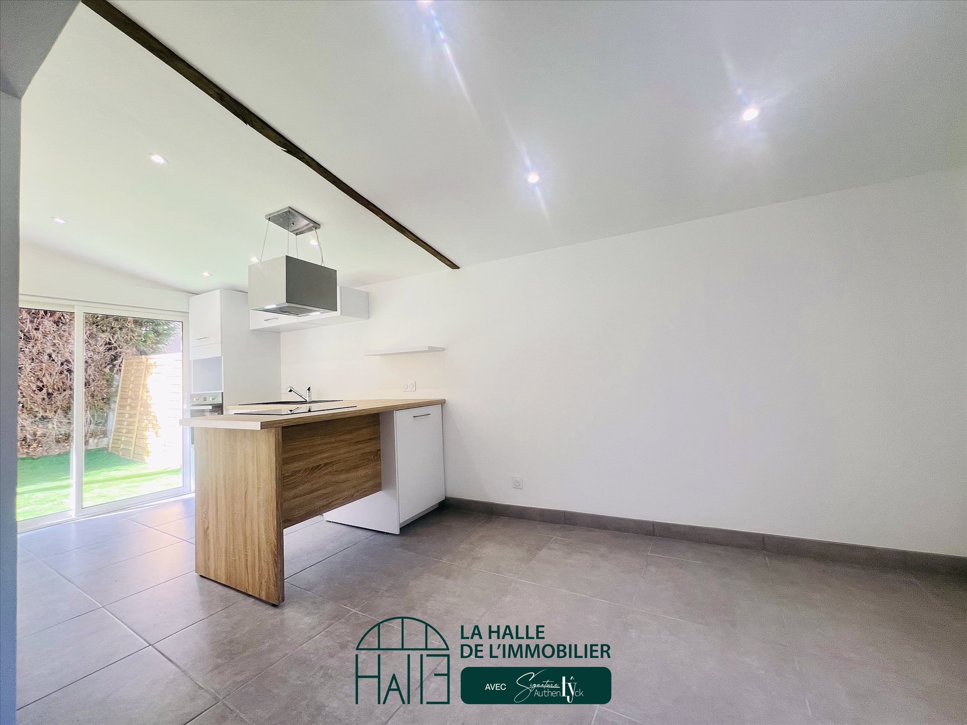 Maison à vendre, 3m², Saint-Junien