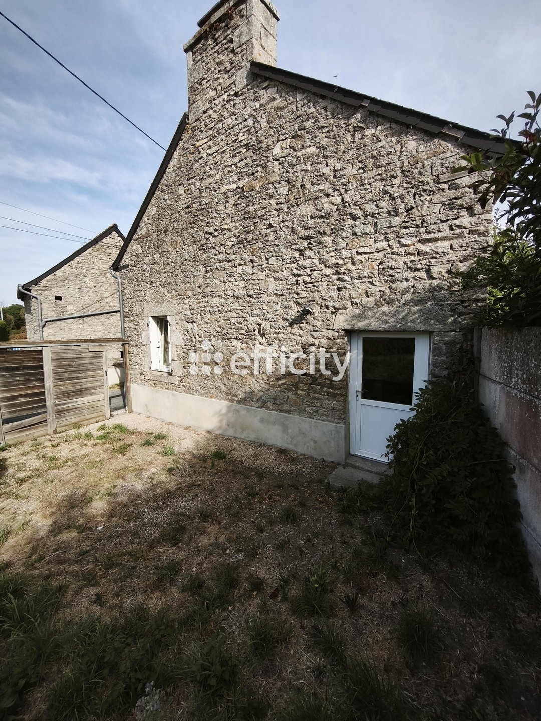 Maison à vendre, 3m², Brusvily