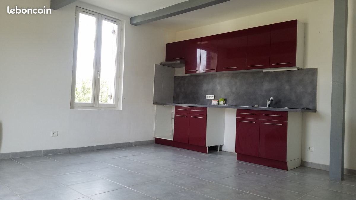 Maison à louer, 97m², Sainte-Eulalie