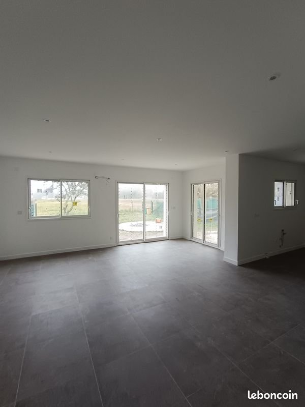 Maison à louer, 120m², Galgon