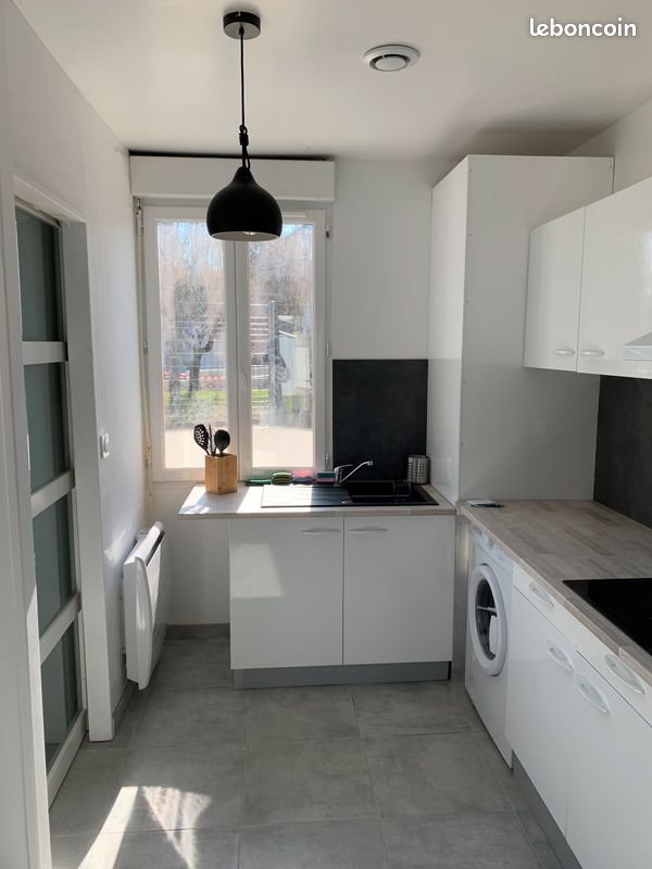 Appartement à louer, 20m², Saint-Médard-en-Jalles