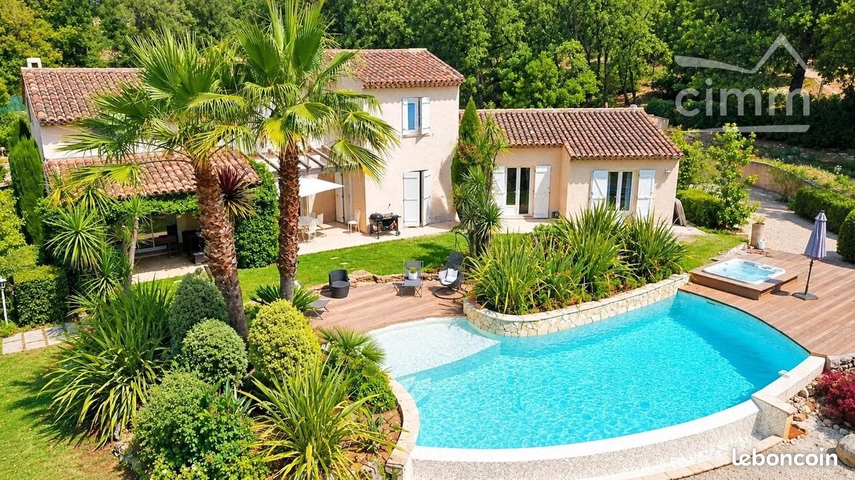 Maison à vendre, 261m², Draguignan