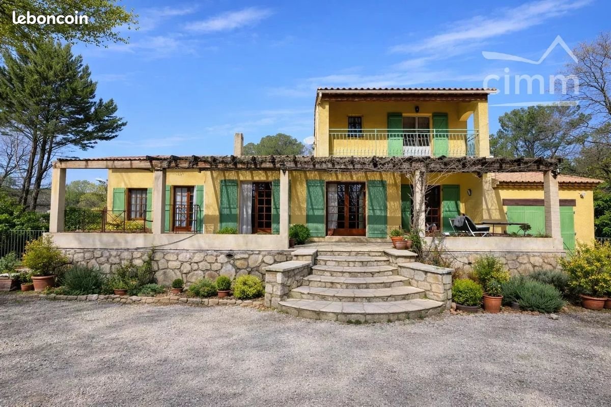 Maison à vendre, 176m², Callas