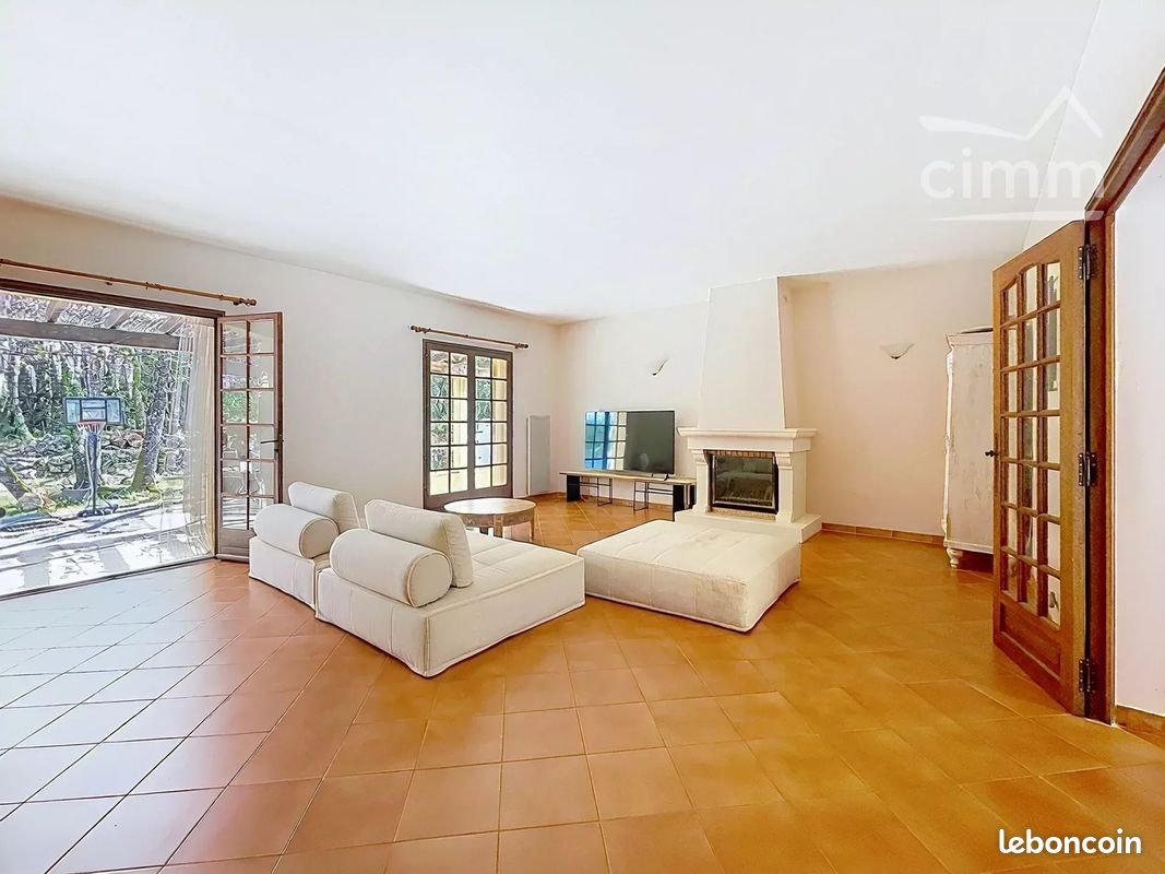 Maison à vendre, 176m², Callas