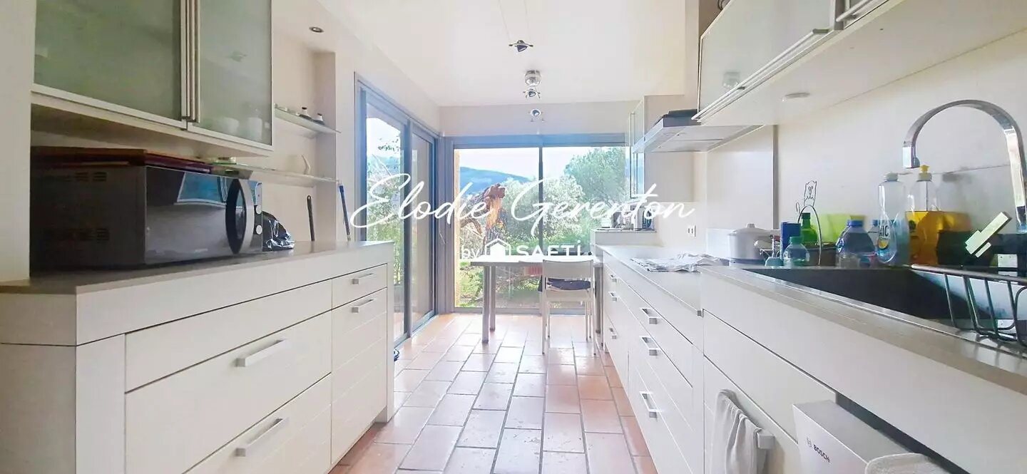 Maison à vendre, 170m², Reynès