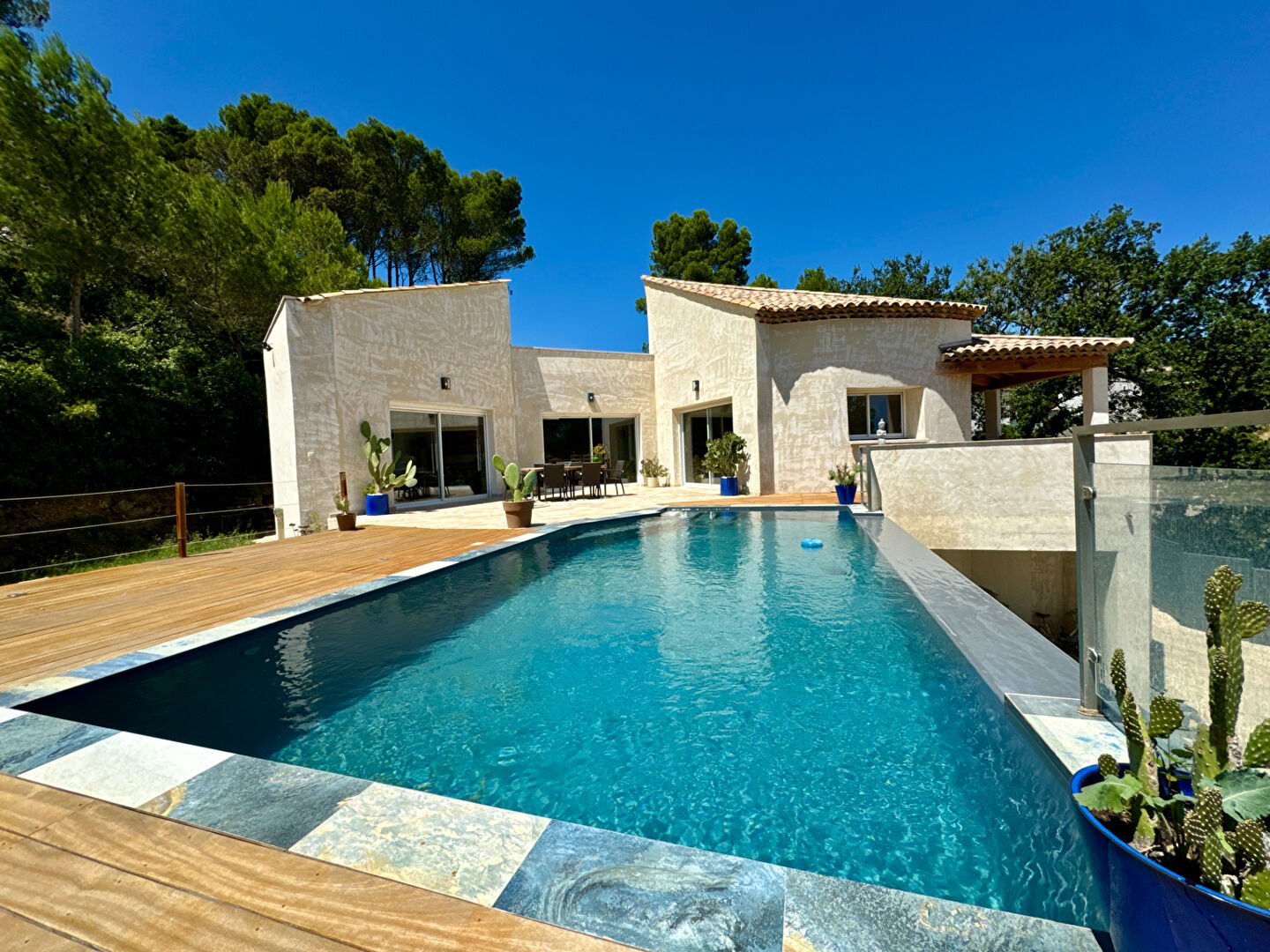 Maison à vendre, 300m², Laudun-l'Ardoise