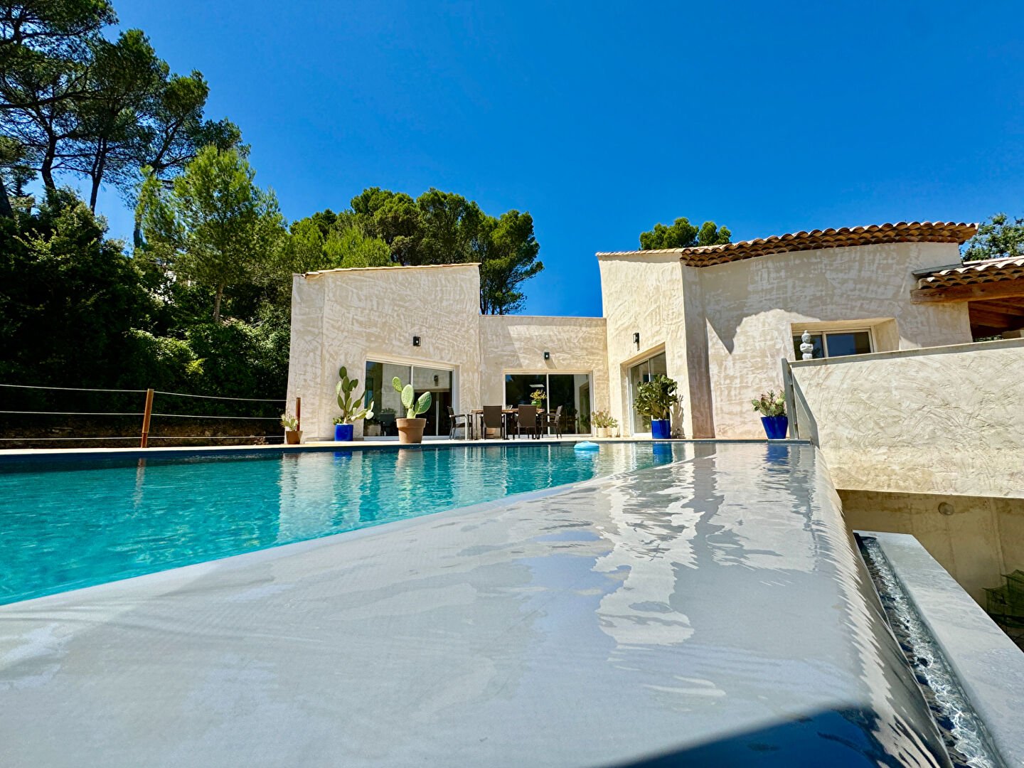 Maison à vendre, 300m², Laudun-l'Ardoise