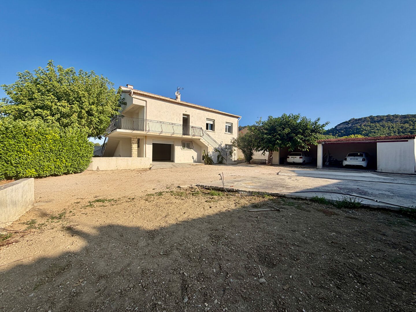 Maison à vendre, 133m², Chusclan