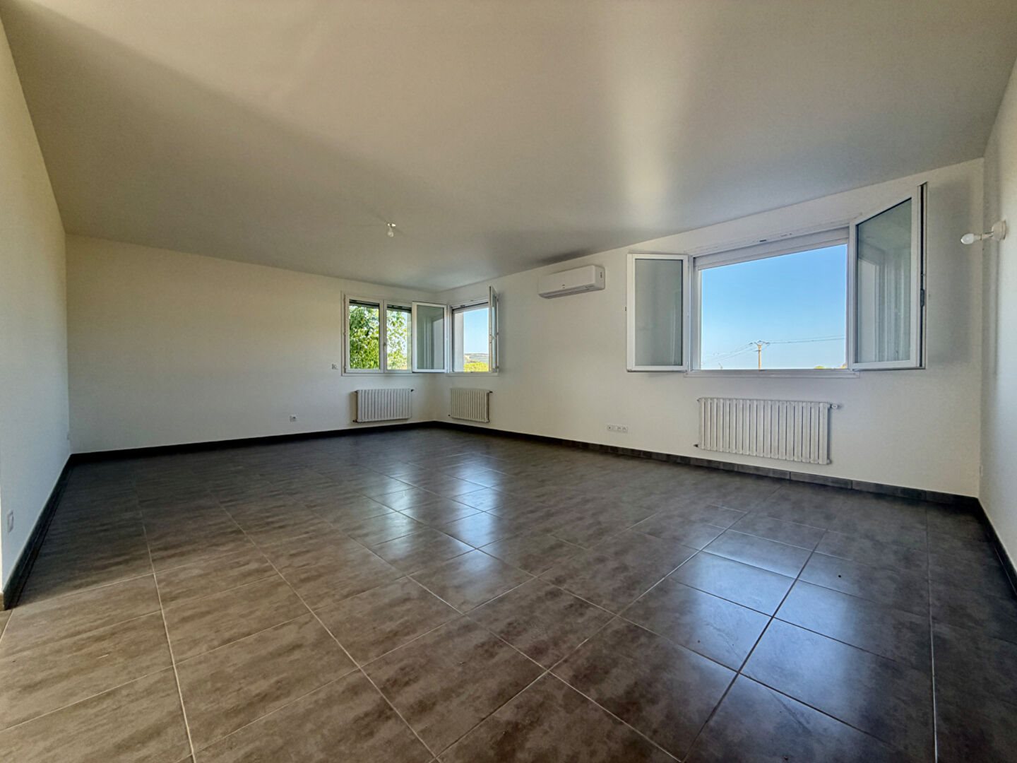 Maison à vendre, 133m², Chusclan