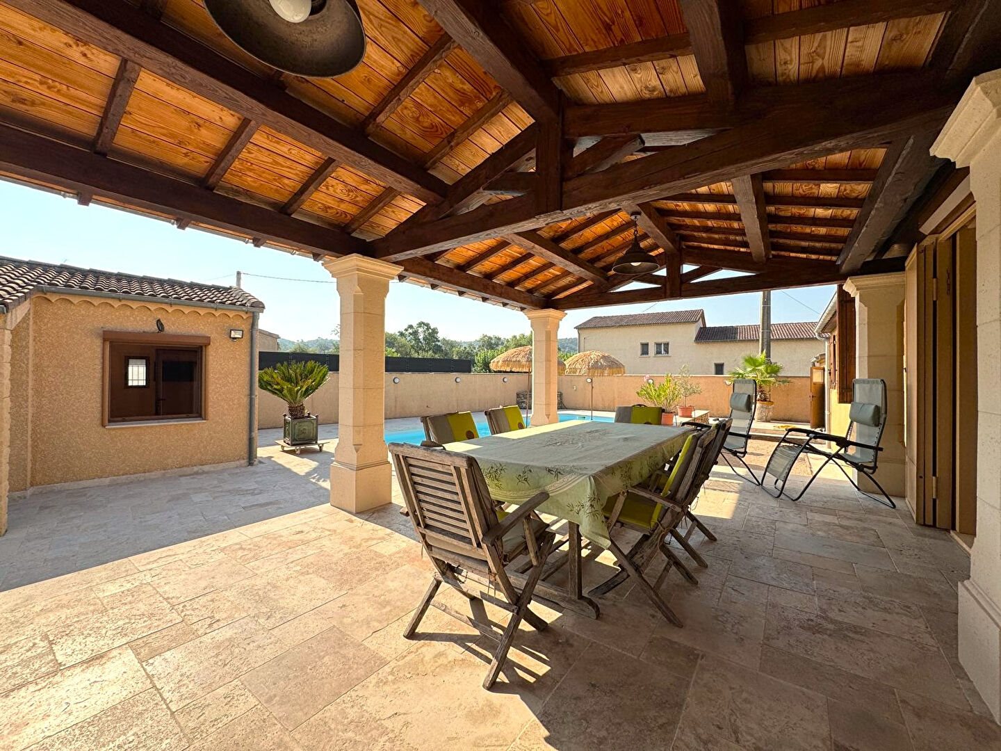 Maison à vendre, 141m², Saint-Julien-les-Rosiers