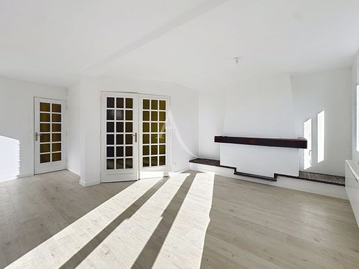 Appartement 5 pièces 115 m² · à Lille · 115 m² · 210 000 €