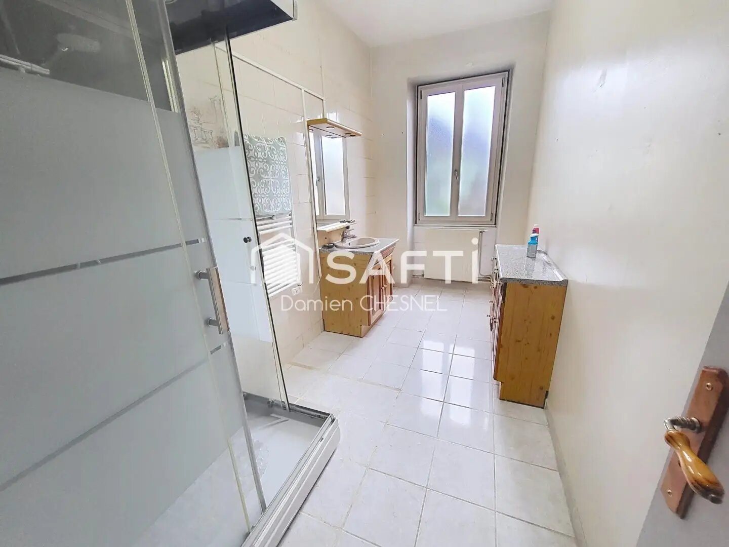 Maison à vendre, 110m², Bessais-le-Fromental