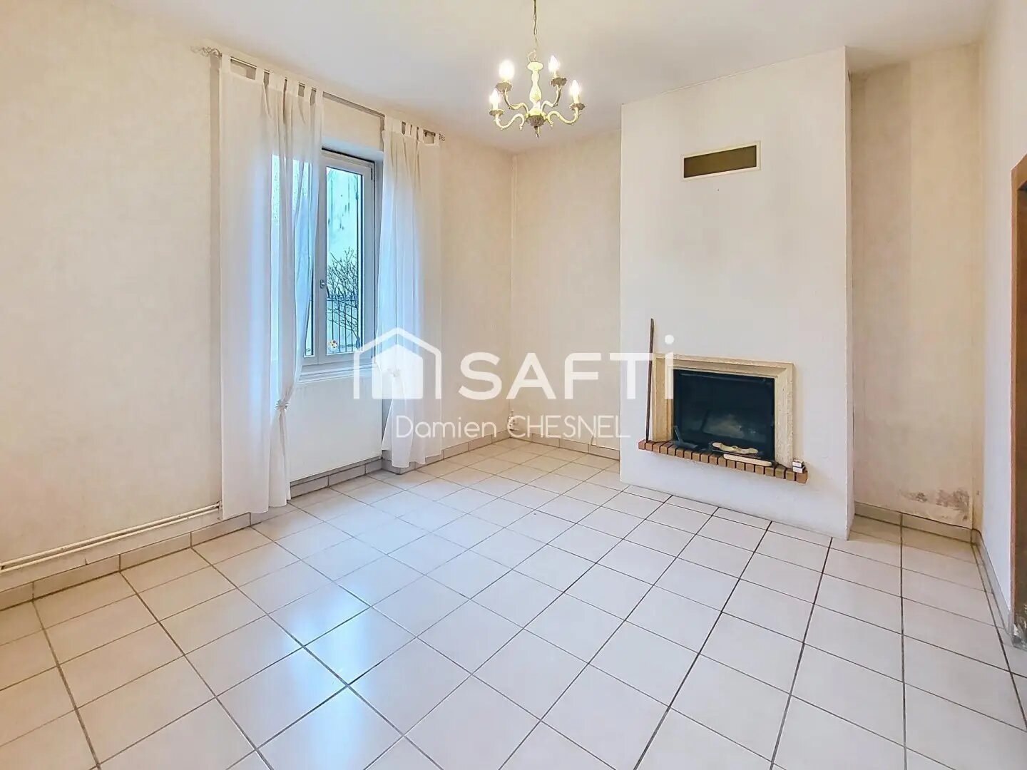 Maison à vendre, 110m², Bessais-le-Fromental