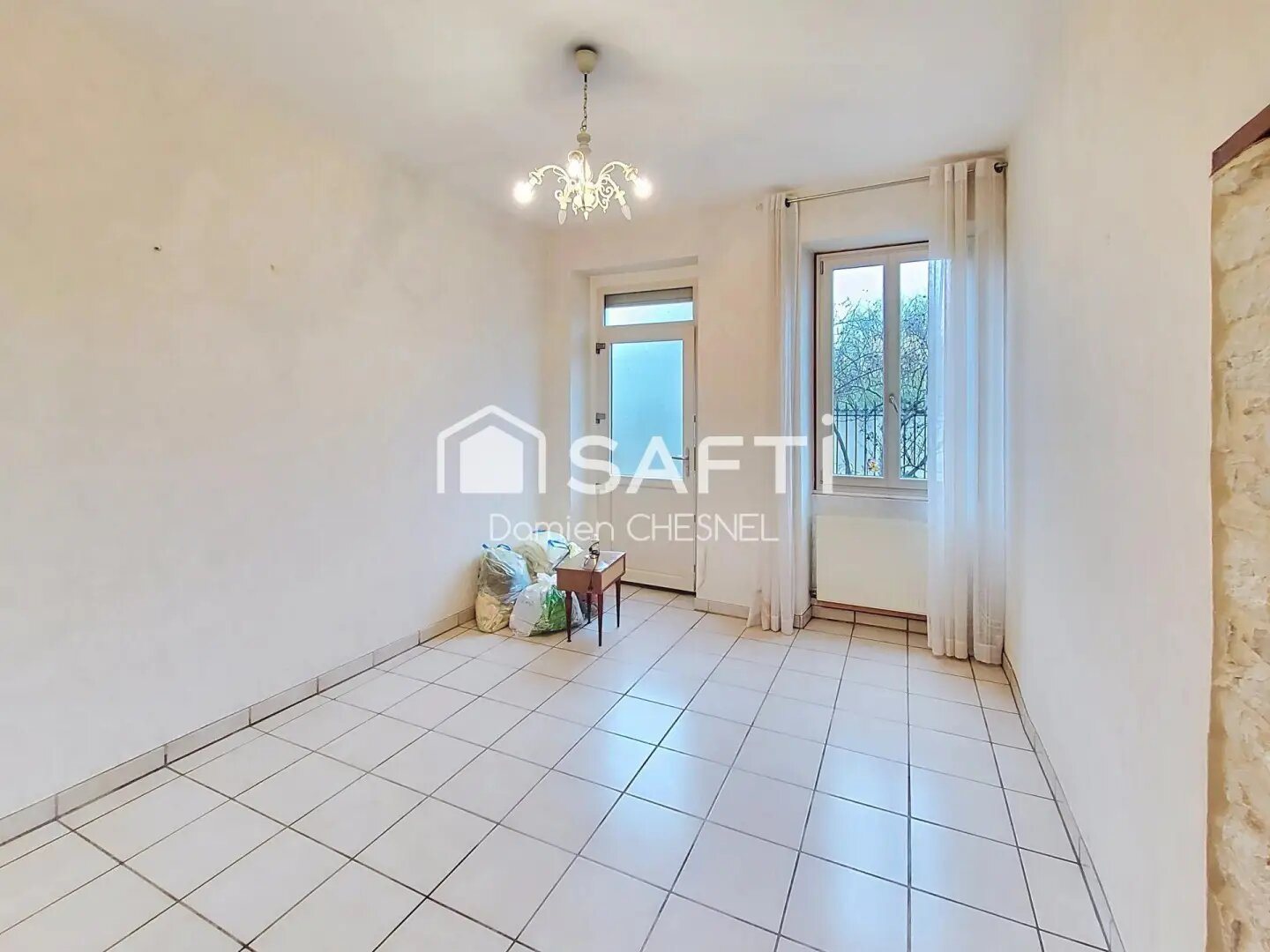 Maison à vendre, 110m², Bessais-le-Fromental