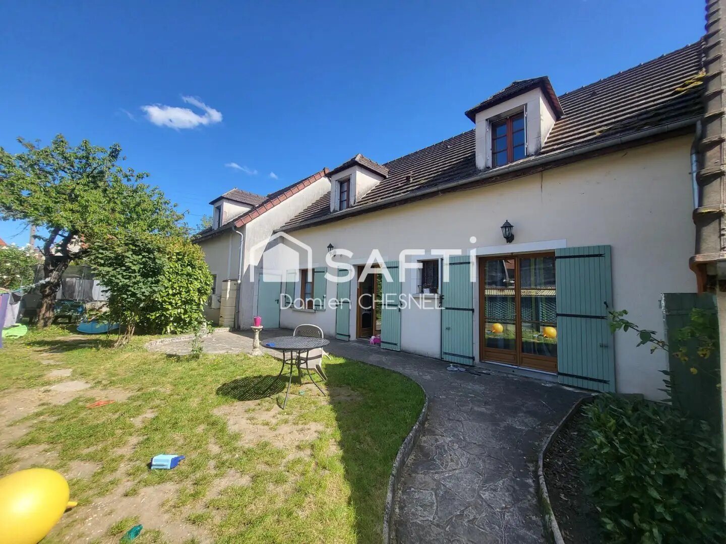 Maison à vendre, 146m², Saint-Amand-Montrond