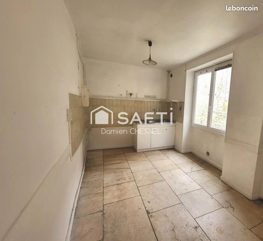 Maison à vendre, 85m², Bruère-Allichamps