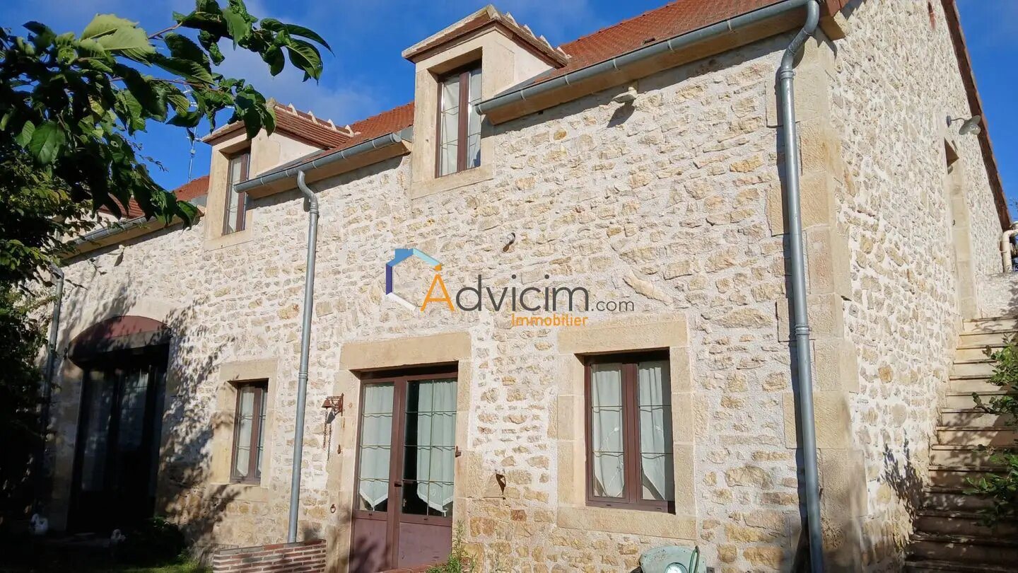 Maison à vendre, 240m², Coust