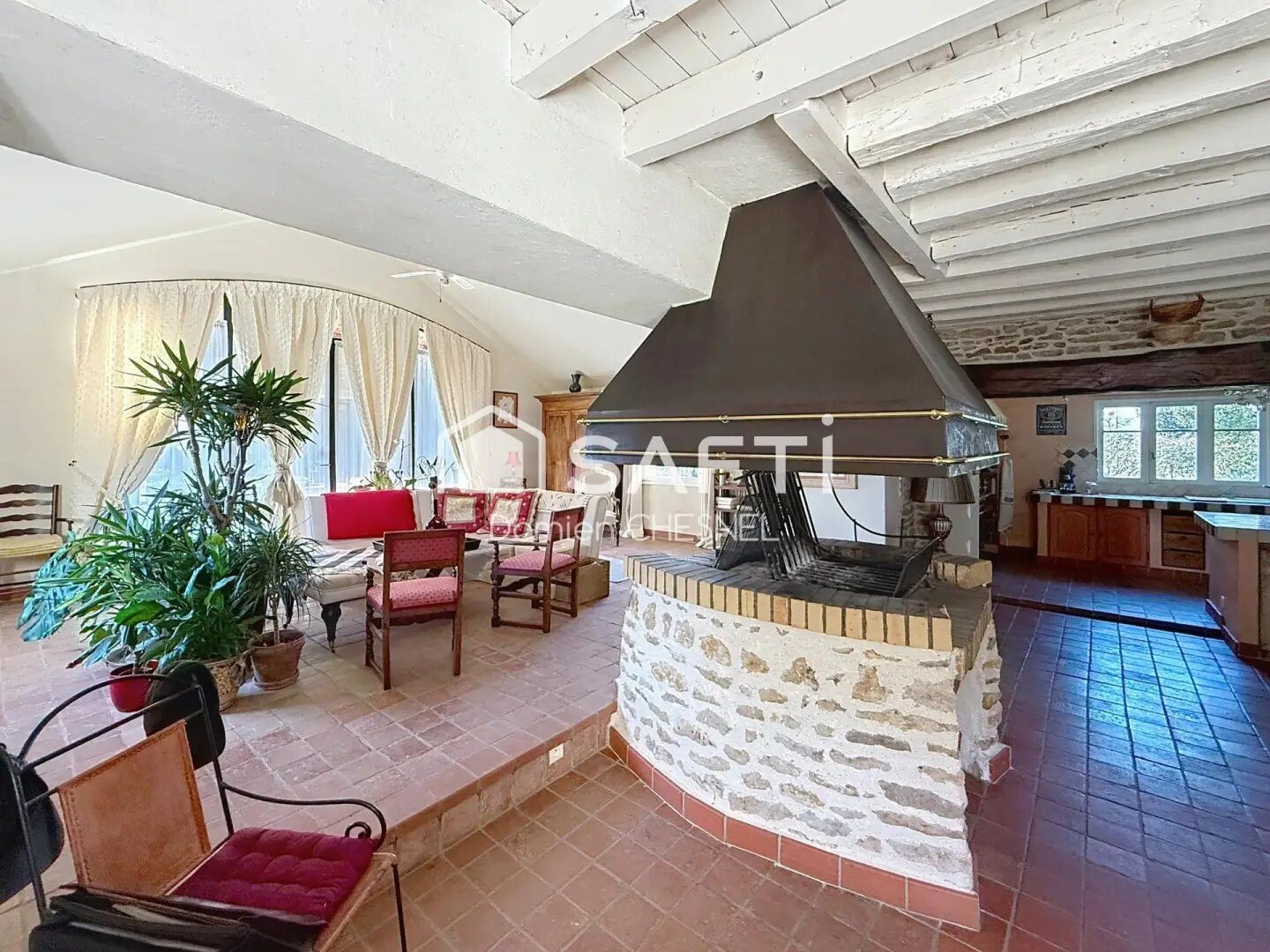 Maison à vendre, 240m², Neuilly-en-Dun