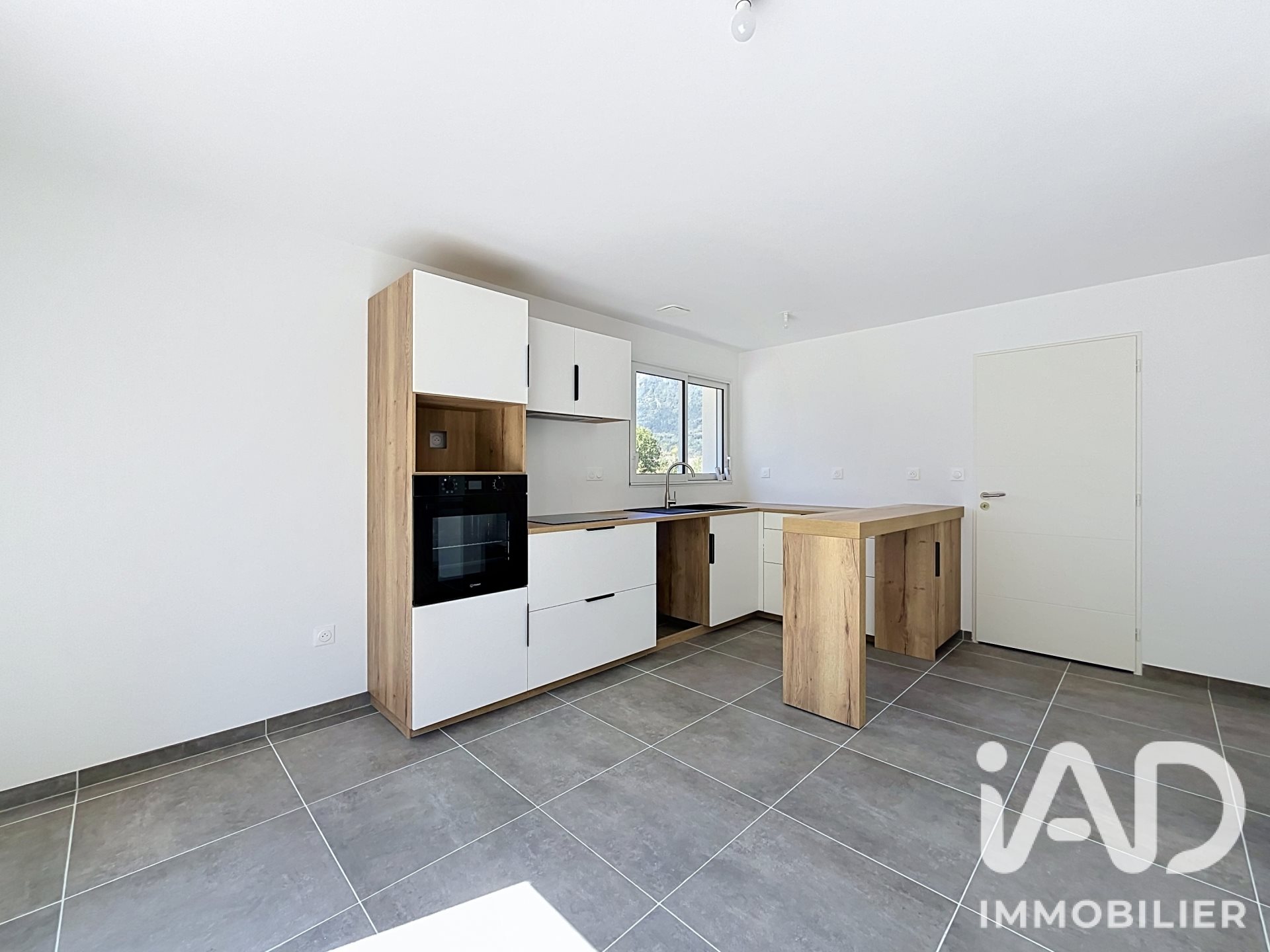 Maison à vendre, 91m², Vougy