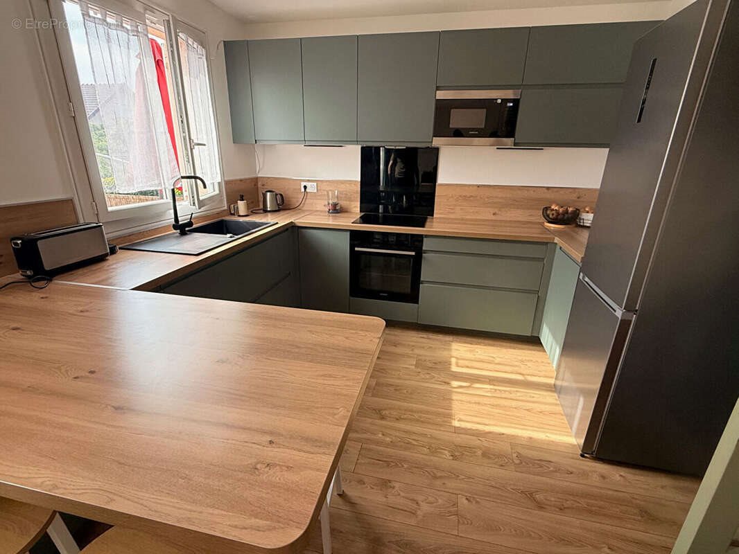 Maison à vendre, 94m², Chelles