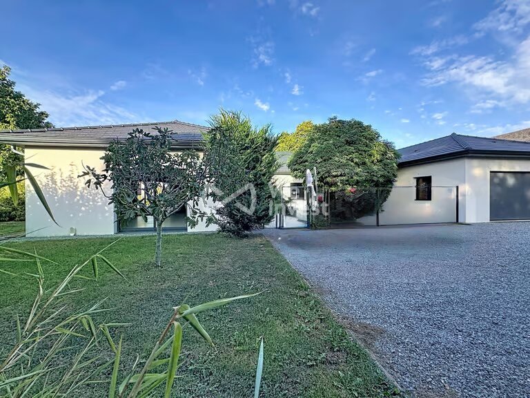 Maison à vendre, 225m², Manzat